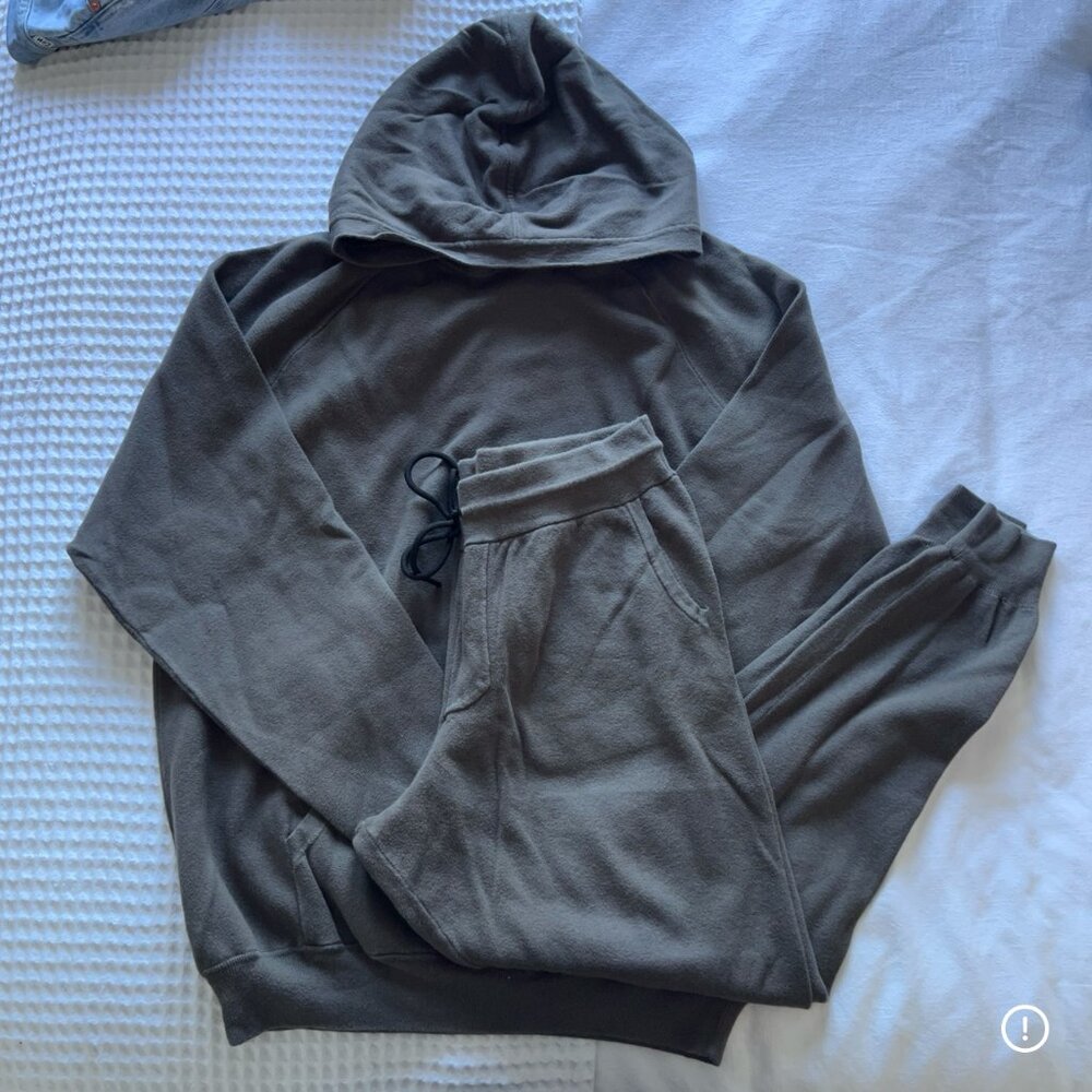 Naadam Men's Cotton Cashmere Hoodie - Picture 12 of 12
